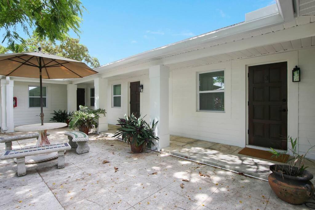 Renovated Downtown Apartment - B West Palm Beach Exterior photo